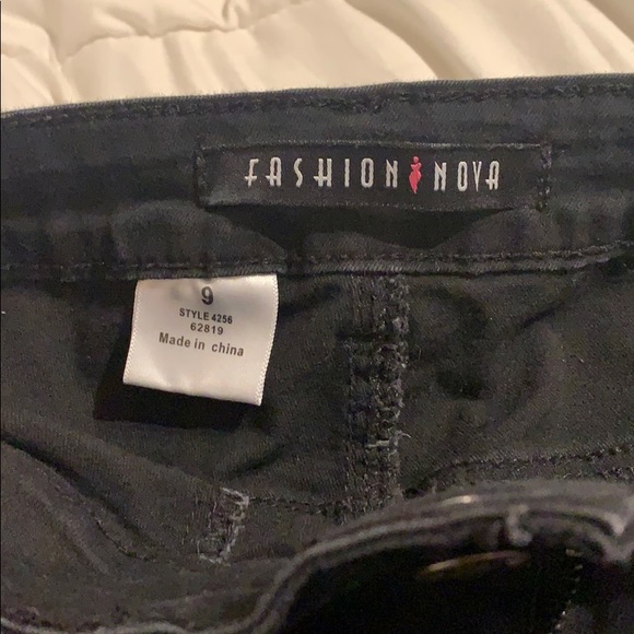 Fashion Nova freeway jeans black (high rise) - Picture 2 of 3